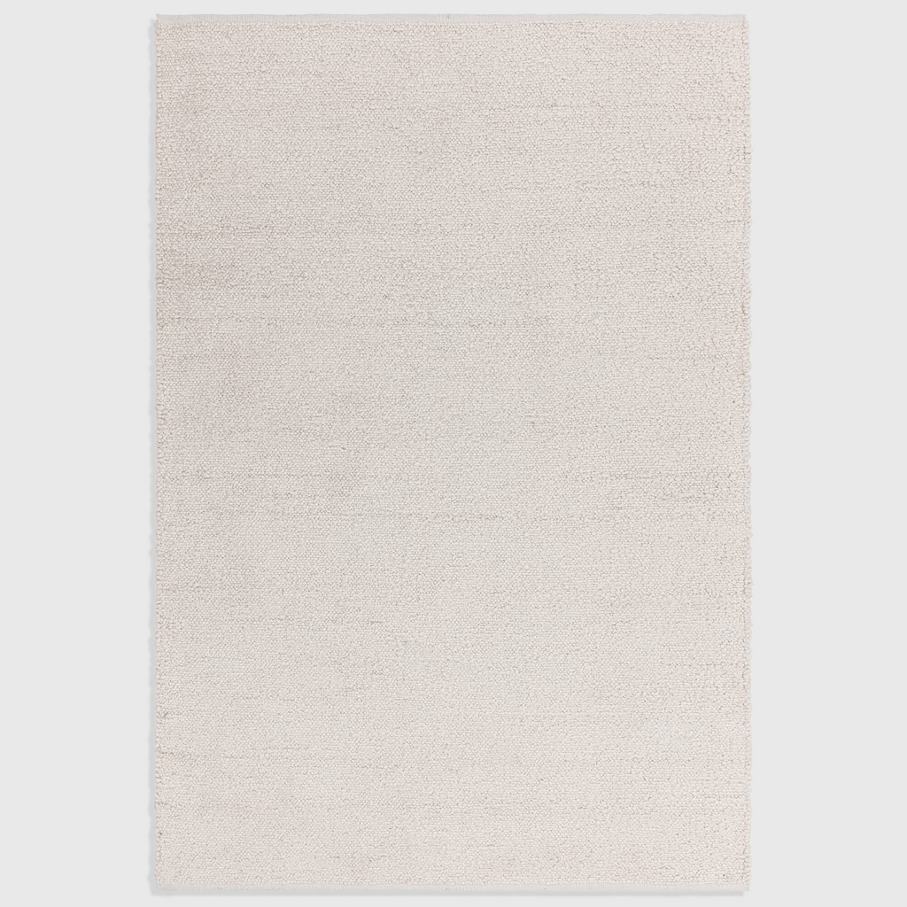 Alvo Rugs Abella ivory boucle rug with a textured hand-woven finish and boho style in 100% polyester.