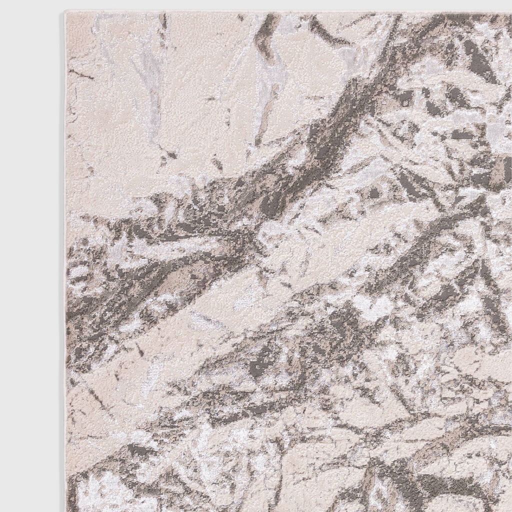 Alvo Rugs Aurorella Au09 satin rug featuring an abstract cream and metallic gold geometric pattern in low pile.