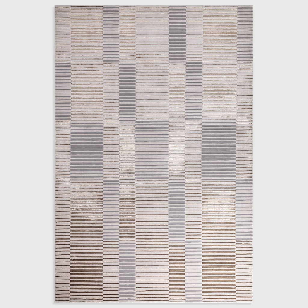 Alvo Rugs Aurorella Au14 ripple rug featuring a modern abstract geometric pattern in metallic gold and grey tones.