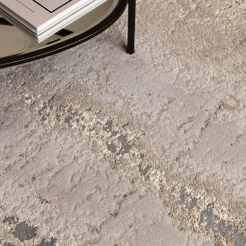 Aura Cliff Rug