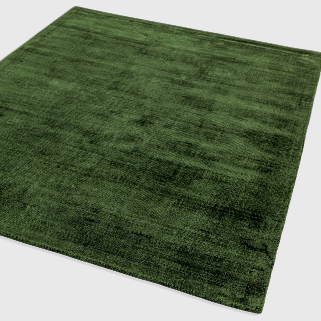 Alvo Rugs Blayde green hand-woven viscose rug with a vintage tip-sheared finish and soft loop pile texture.