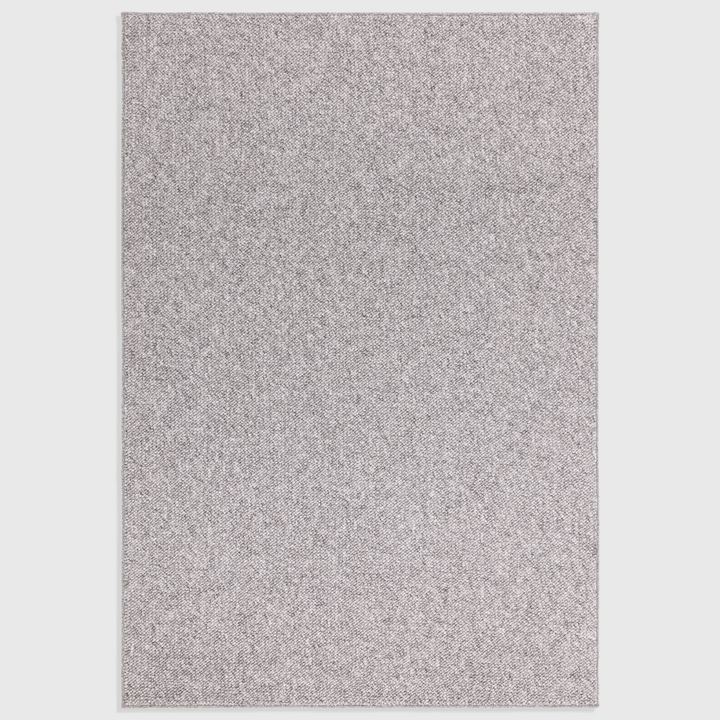 Alvo Rugs Bodenia grey tufted rug with a soft polyester pile and minimalist plain aesthetic for modern interiors.