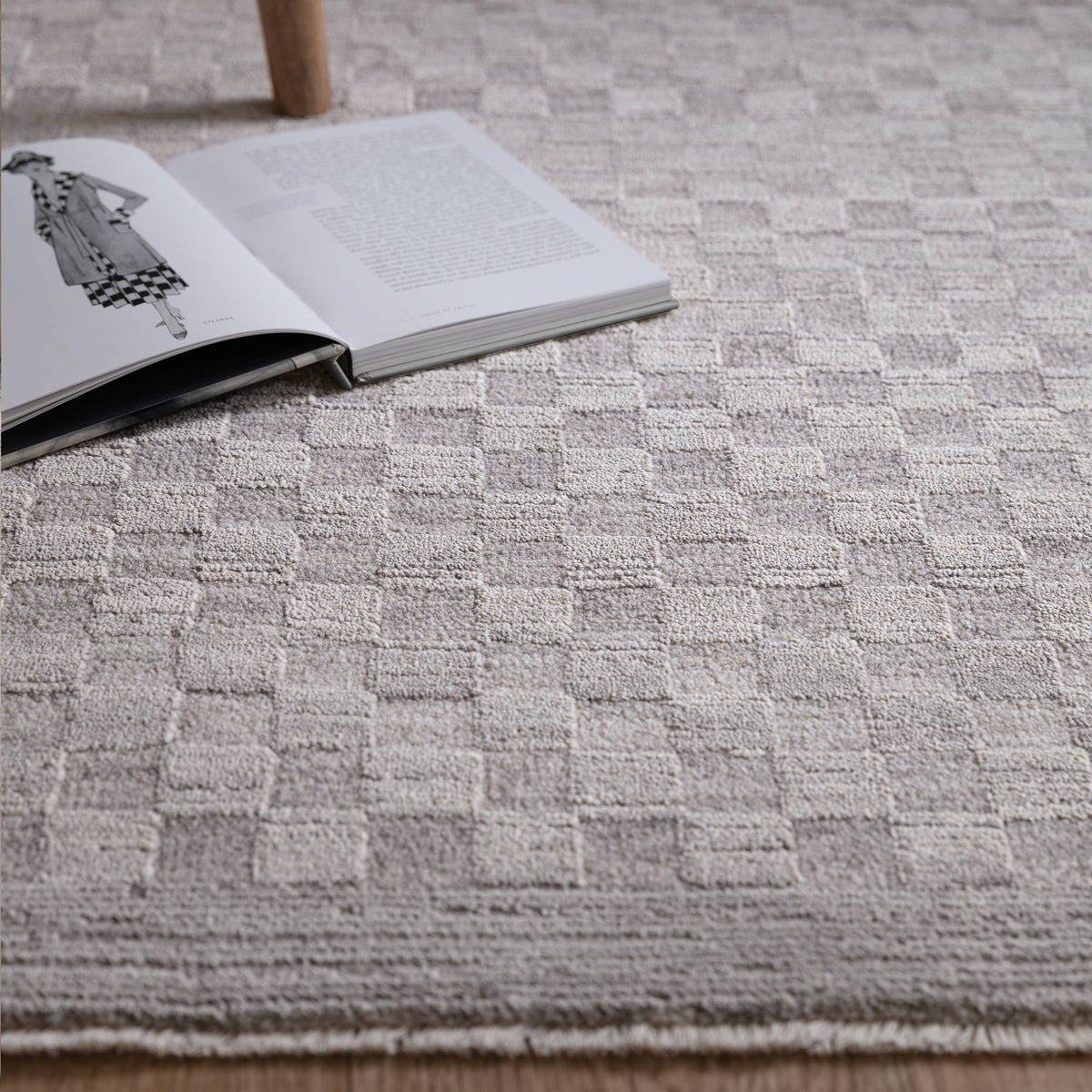 Lamont La02 Rug