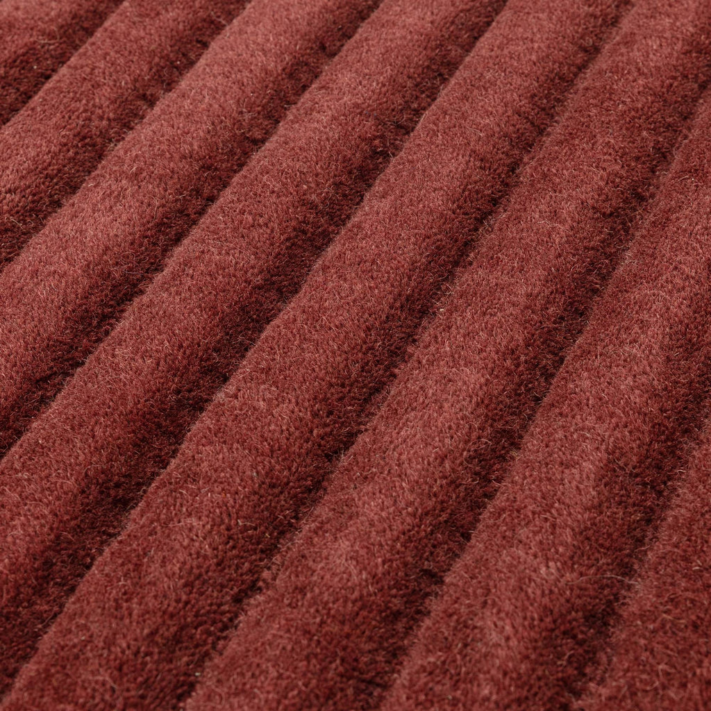 Lille Burgundy Rug