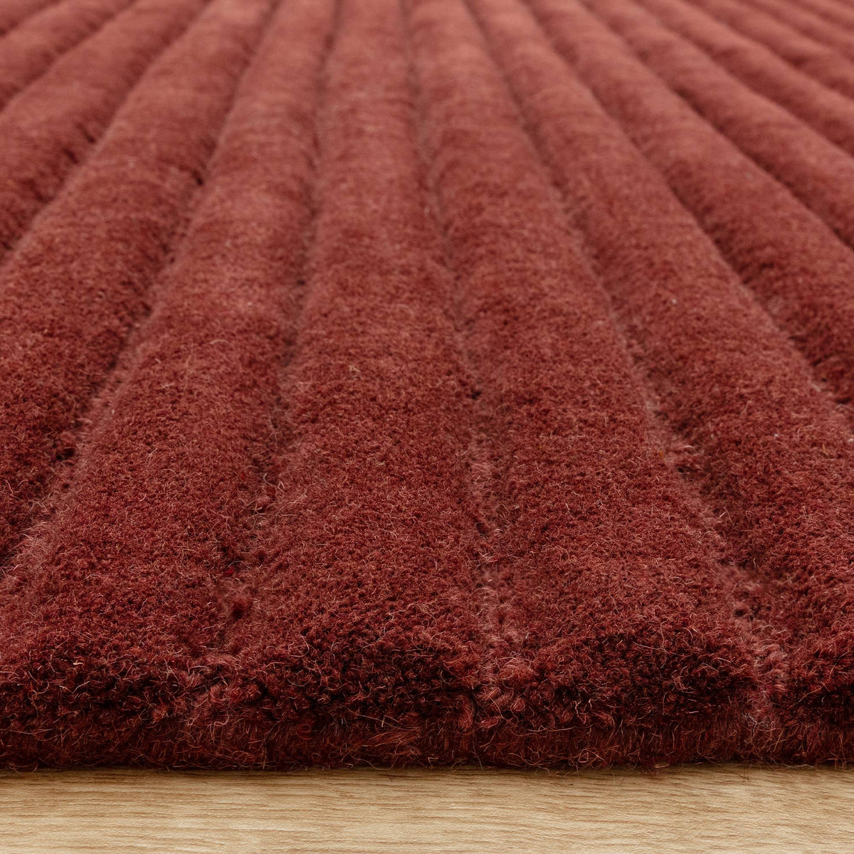 Lille Burgundy Rug