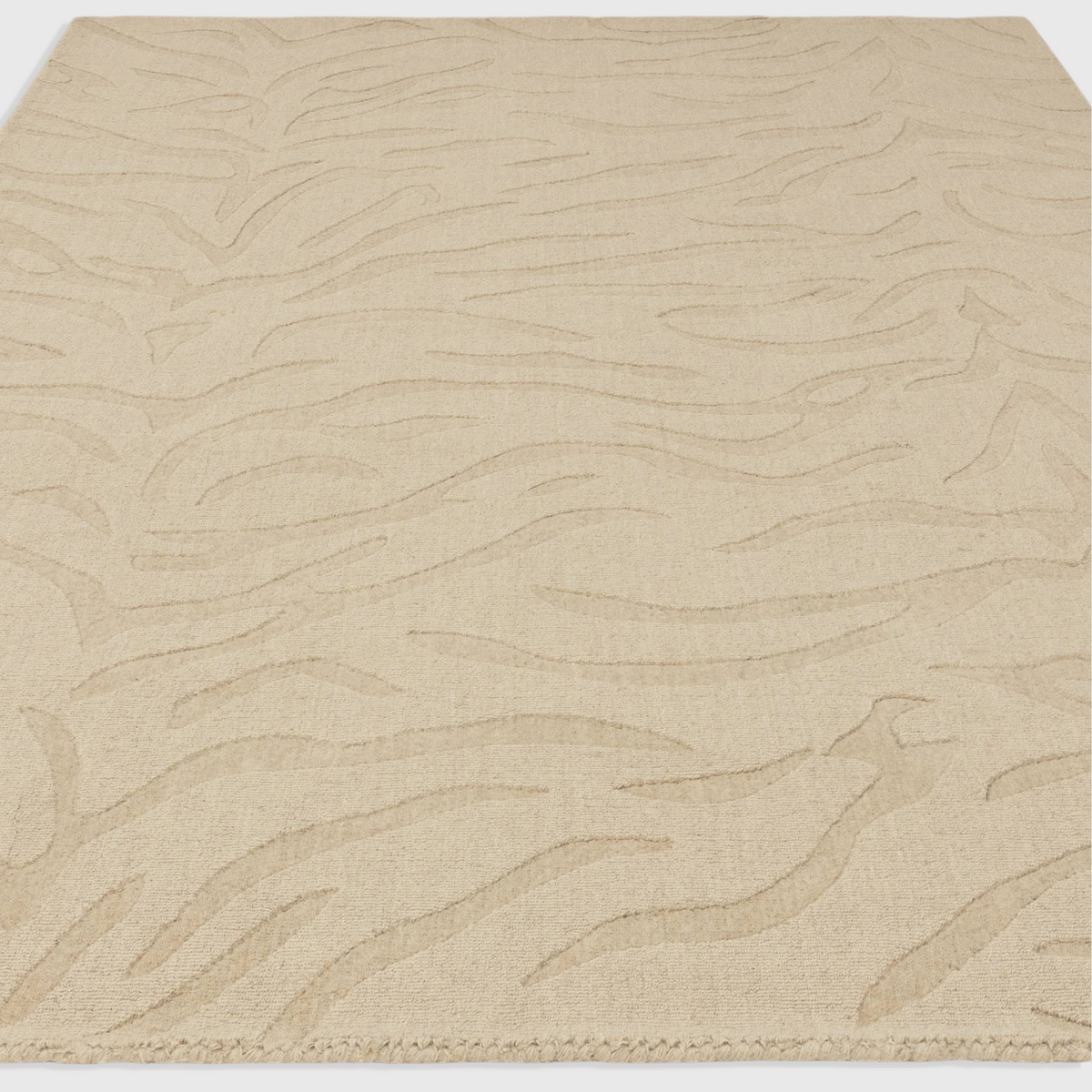 Alvo Rugs Tigris Sand rug in 100% wool with a beige abstract wave pattern, featuring cut and loop pile texture.