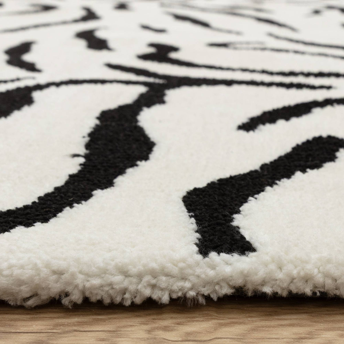 Wylder Tiger Mono Rug